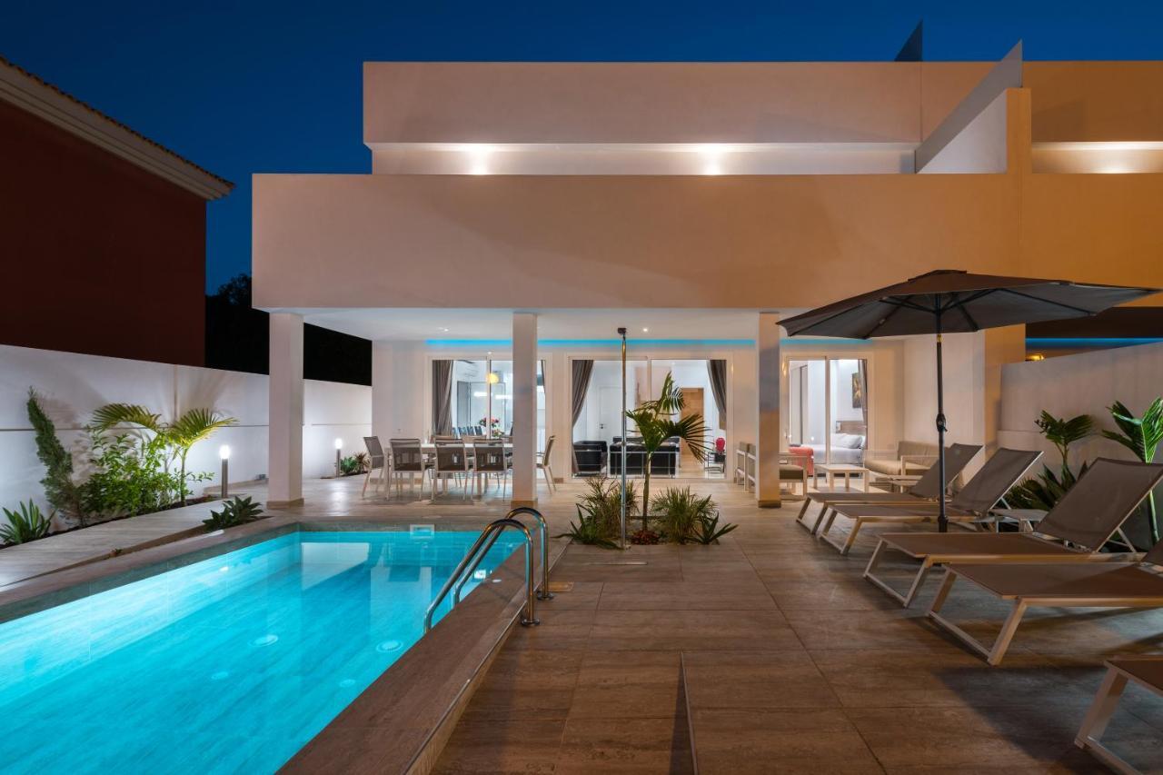 Villa Deluxe Suites Maspalomas Maspalomas  Buitenkant foto